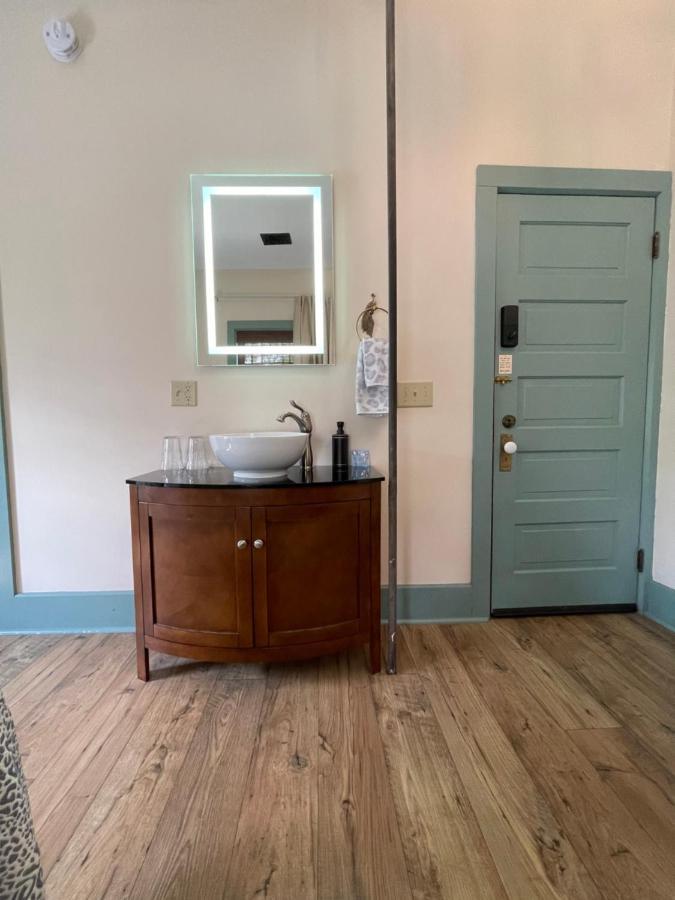 Carriage House Bed & Breakfast Winona Exterior foto
