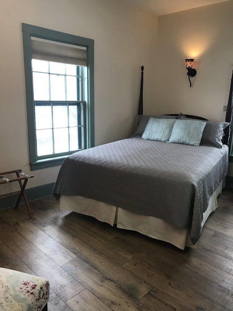 Carriage House Bed & Breakfast Winona Exterior foto